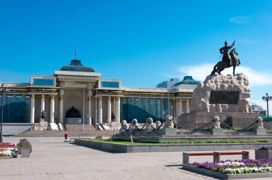 ウランバートル市内＆草原乗馬ツアー/Ulaanbaatar City & Grassland Horseback Riding Tour/